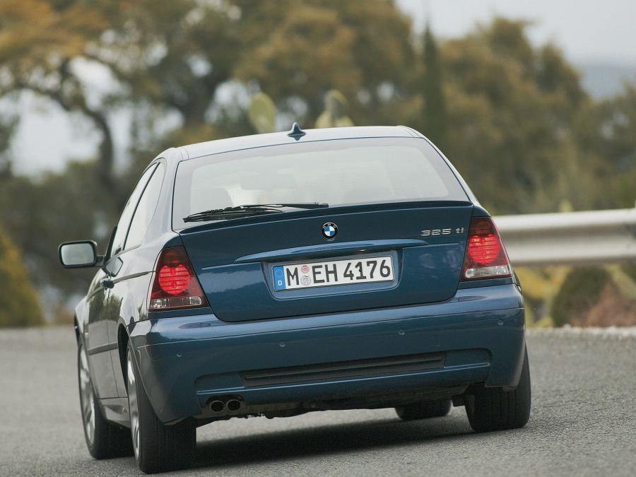  BMW 325ti Compact 2001 года  (фото 7 из 16)
